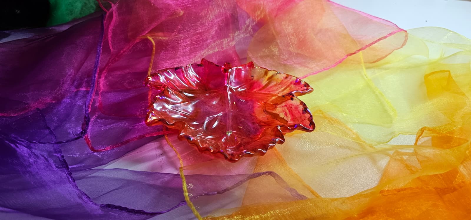 Herbst Deko Schale Kastanienblatt | Handgemacht aus Epoxidharz | Unikat – Bild 3