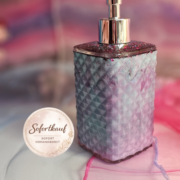 Seifenspender aus Epoxidharz handgemacht Badezimmer Deko Unikat Glitzer Blattgold Traumharz