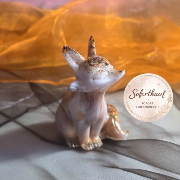 Fuchs Figur Epoxidharz | Schlauer Glücksbringer mit Gold-Glitzer | Unikat